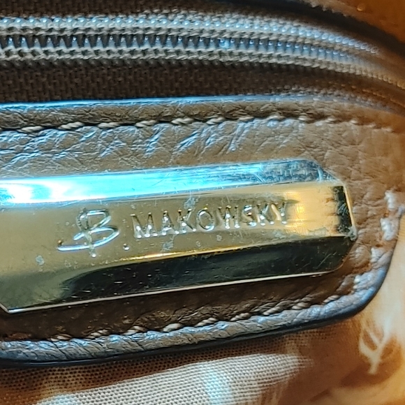 B. Makowsky Brown Leather Bag - Picture 4 of 8